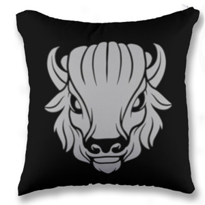 Bantal kepala bison marah putih